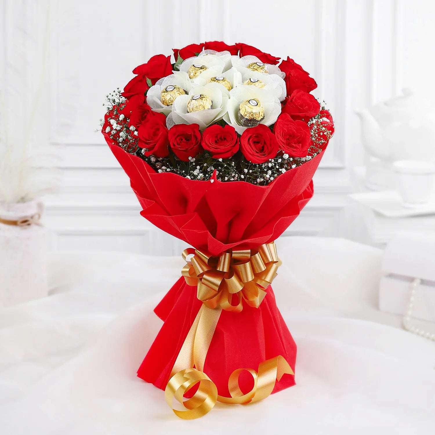 Sweetheart Surprise: Red Roses & Ferrero Delight